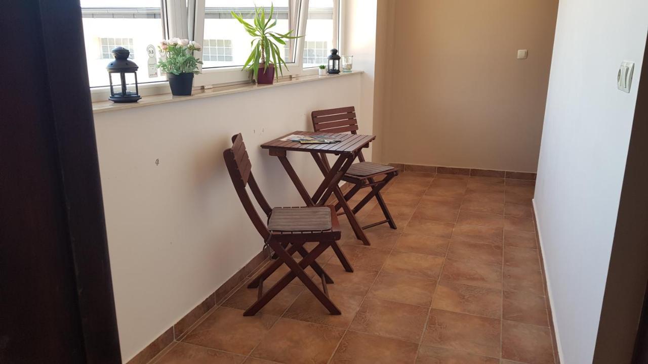Végvár Delux apartman Gyula Exterior foto