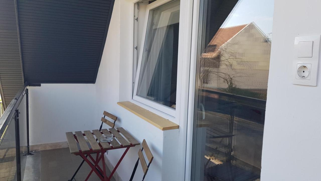 Végvár Delux apartman Gyula Exterior foto