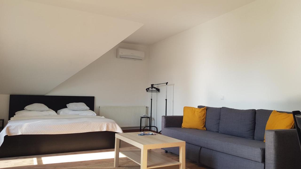 Végvár Delux apartman Gyula Exterior foto